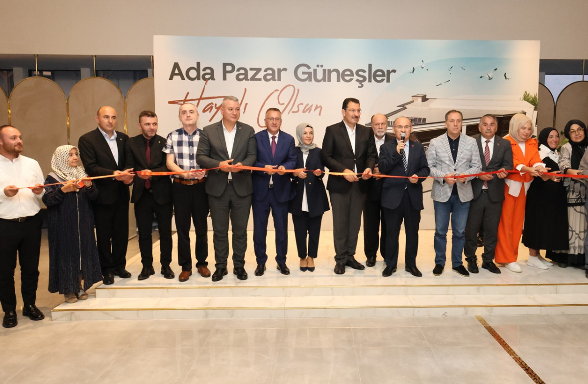 Ada Pazar Güneşler’e Coşkulu Açılış