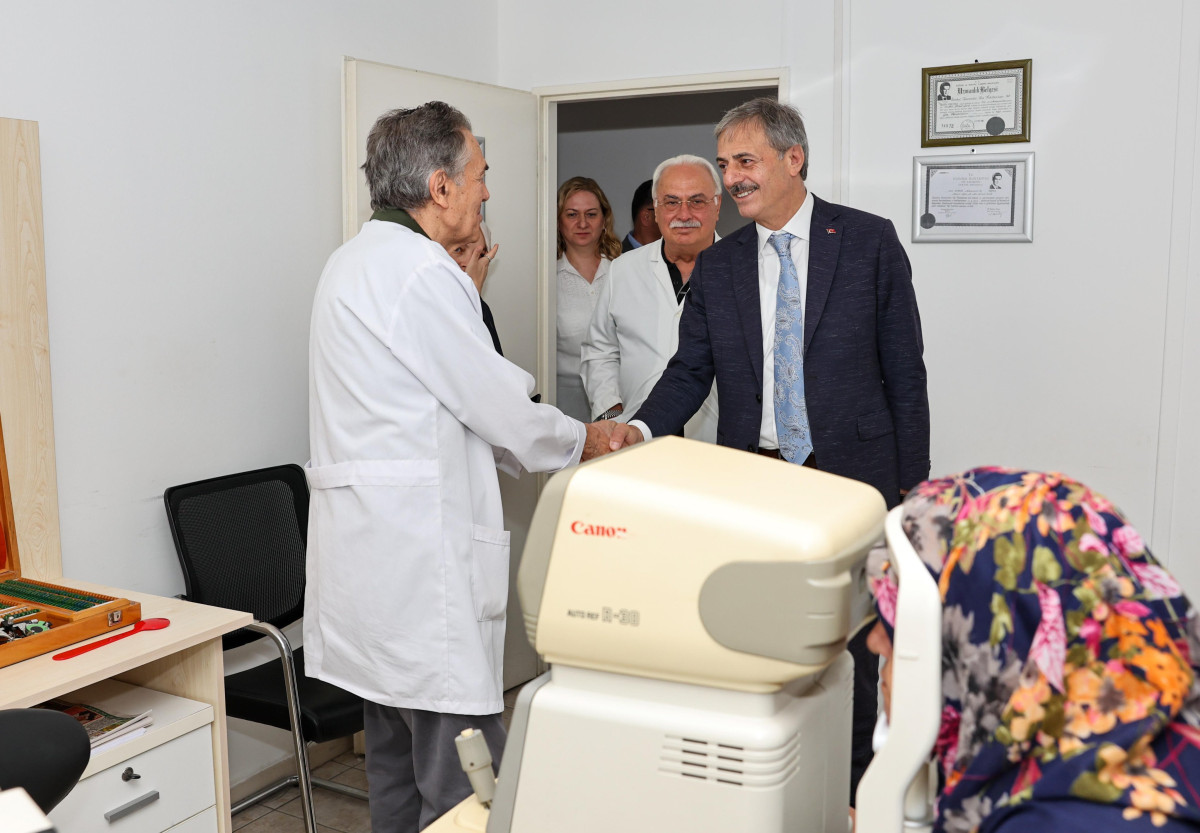 Başkan Alemdar Büyükşehir Tıp Merkezi’ni ziyaret etti: