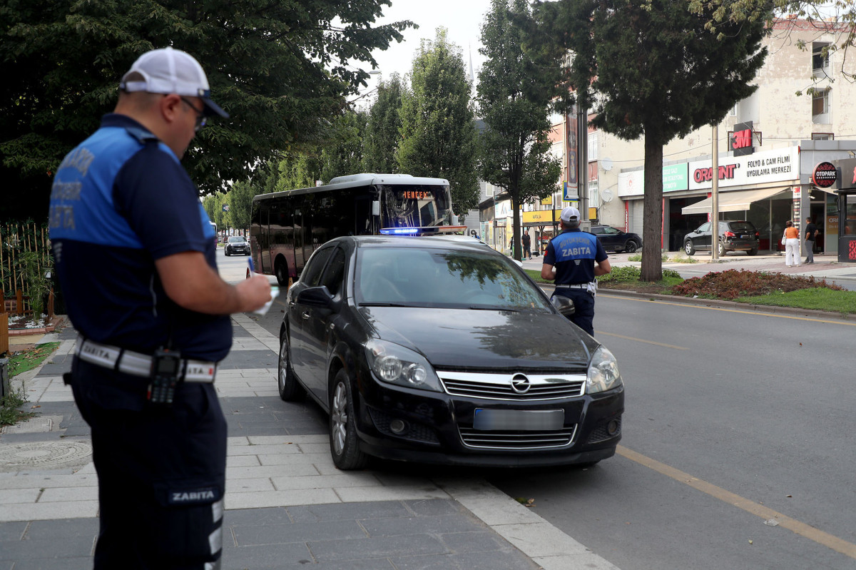 Büyükşehir’den şehrin merkezinde eş zamanlı denetim: 