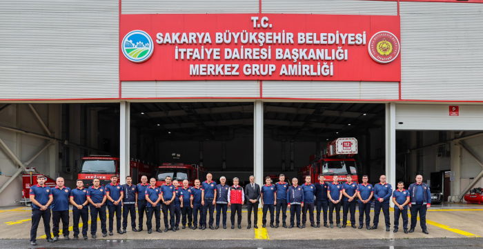 Büyükşehir’in ateş savaşçıları 2024’te yüzlerce cana ‘nefes’ oldu: Her dakika, her saniye teyakkuzda 