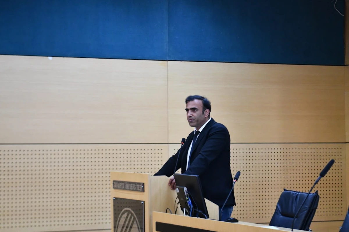 Sakarya Üniversitesinde “Uygulamalı Patent Araştırması” Eğitimi Gerçekleştirildi