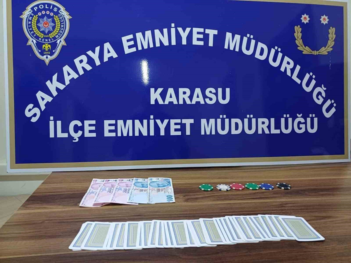 Sakarya’da kumar operasyonu: 3 işyeri faaliyetten men edildi