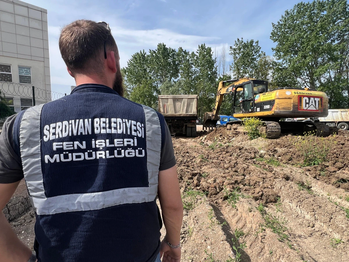 Serdivan’a Değer Katacak Çınarlı Park’ta Sona Gelindi